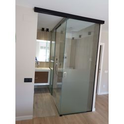 Puerta + fijo Perfil negro mate