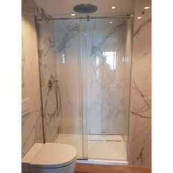 Mampara frontal de puerta corredera y fijo