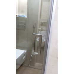 Tirador para puerta corredera