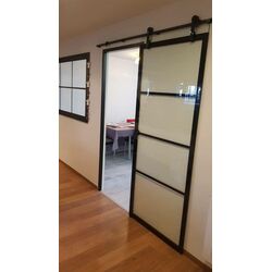 tirador en negro para puerta corredera